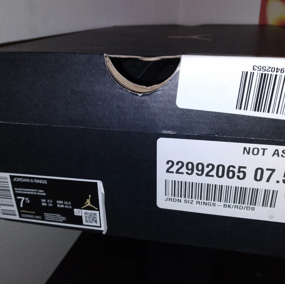 Jordan Six Rings - Picture 2 of 6
